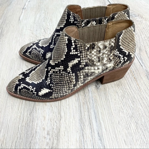 Madewell Sonia Chelsea Boot Snake Embossed Leather  Sz 7.5 NWOT - Picture 8 of 13